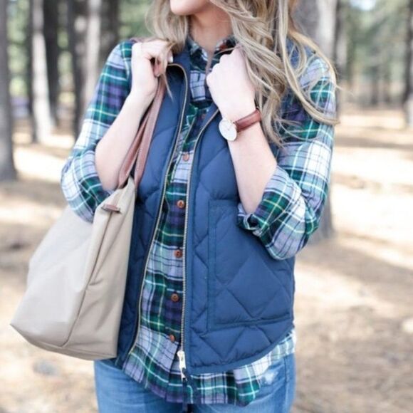J.Crew Navy Blue Quilted Puffer Vest - Picture 1 of 10